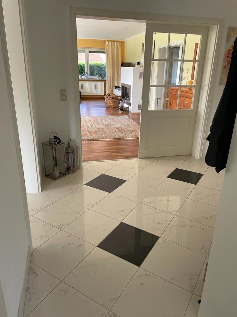 Apartment Traumhaft Edle Landhauswohnung Rosengarten (Lower-Saxony)